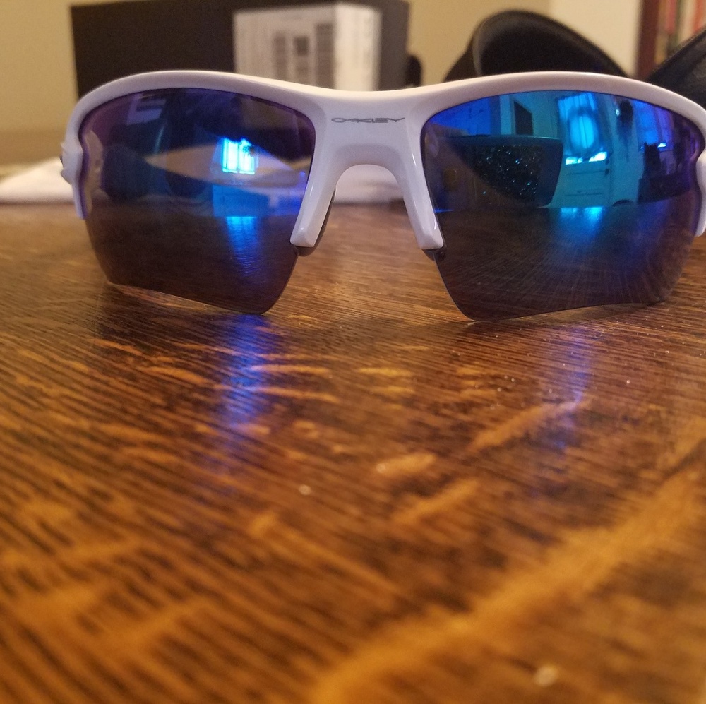 Oakley glasses Brand new sunglasses